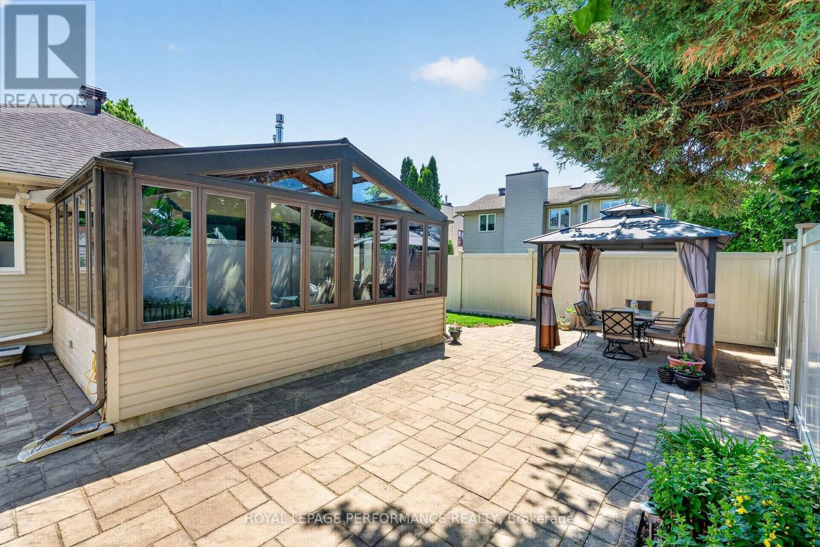 












569 PRINCESS LOUISE DRIVE

,
Ottawa,




Ontario
K4A1Z1

