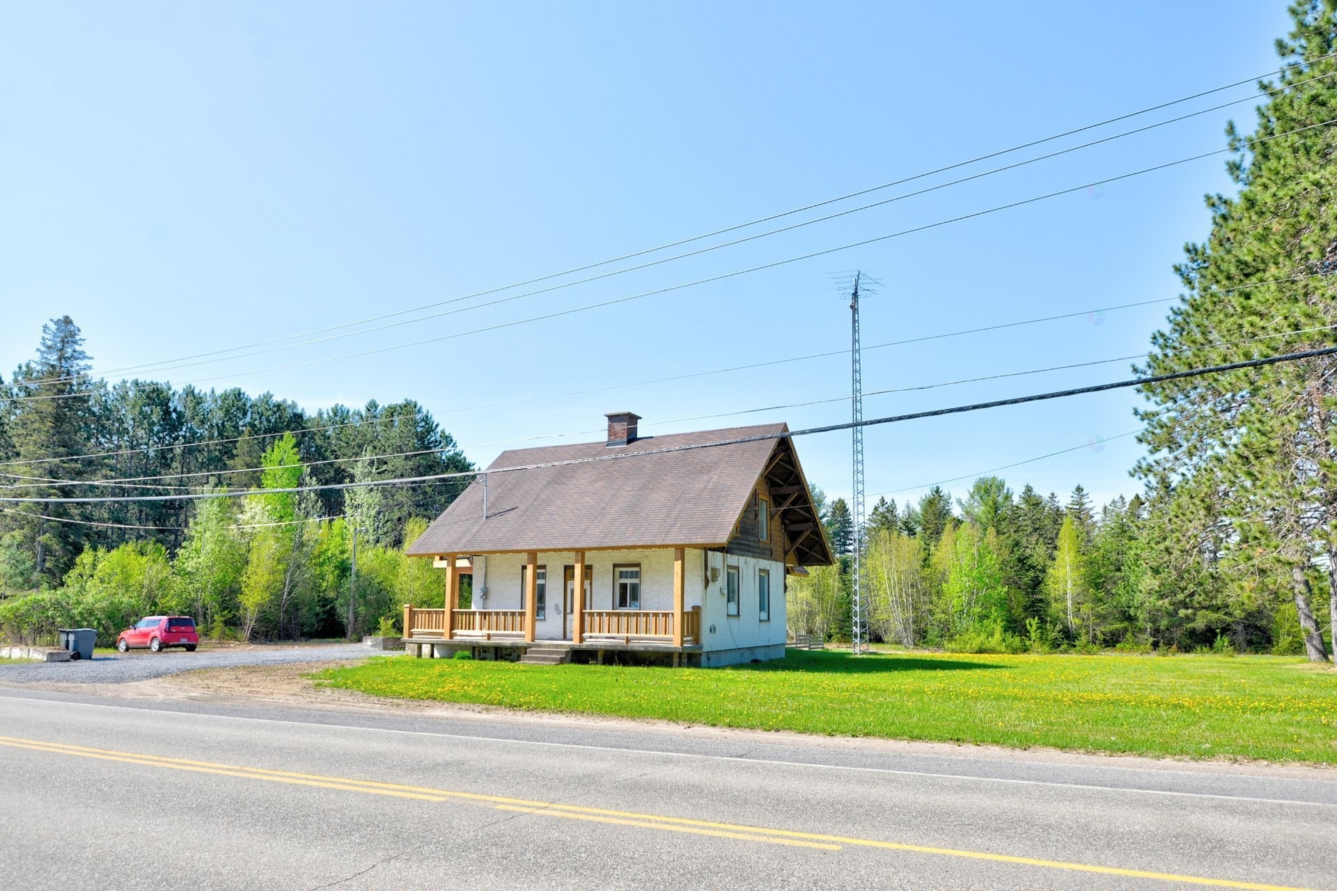 









1030


Route St-Joseph

,
Sainte-Émélie-de-l'Énergie,




QC
J0K2K0

