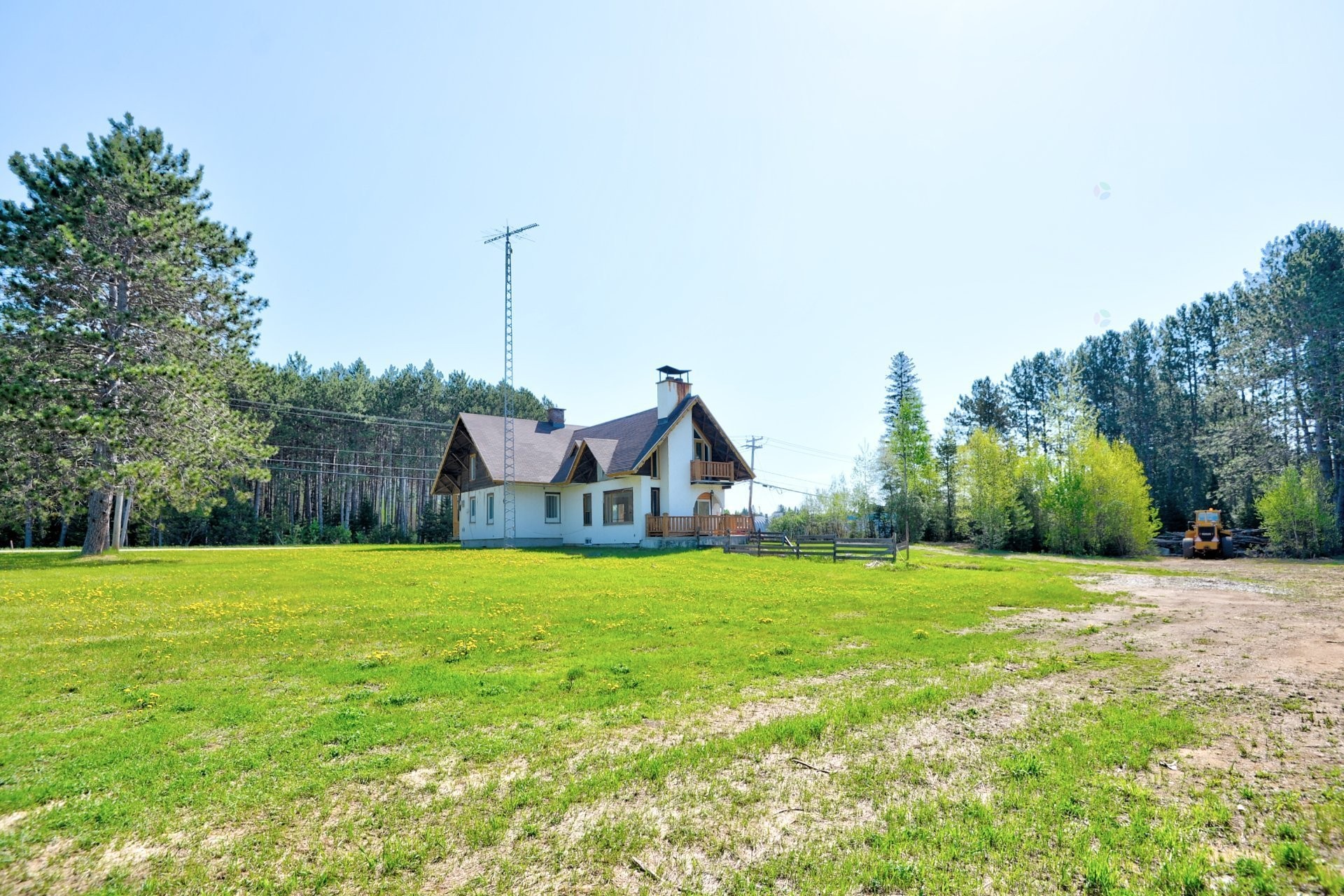 









1030


Route St-Joseph

,
Sainte-Émélie-de-l'Énergie,




QC
J0K2K0

