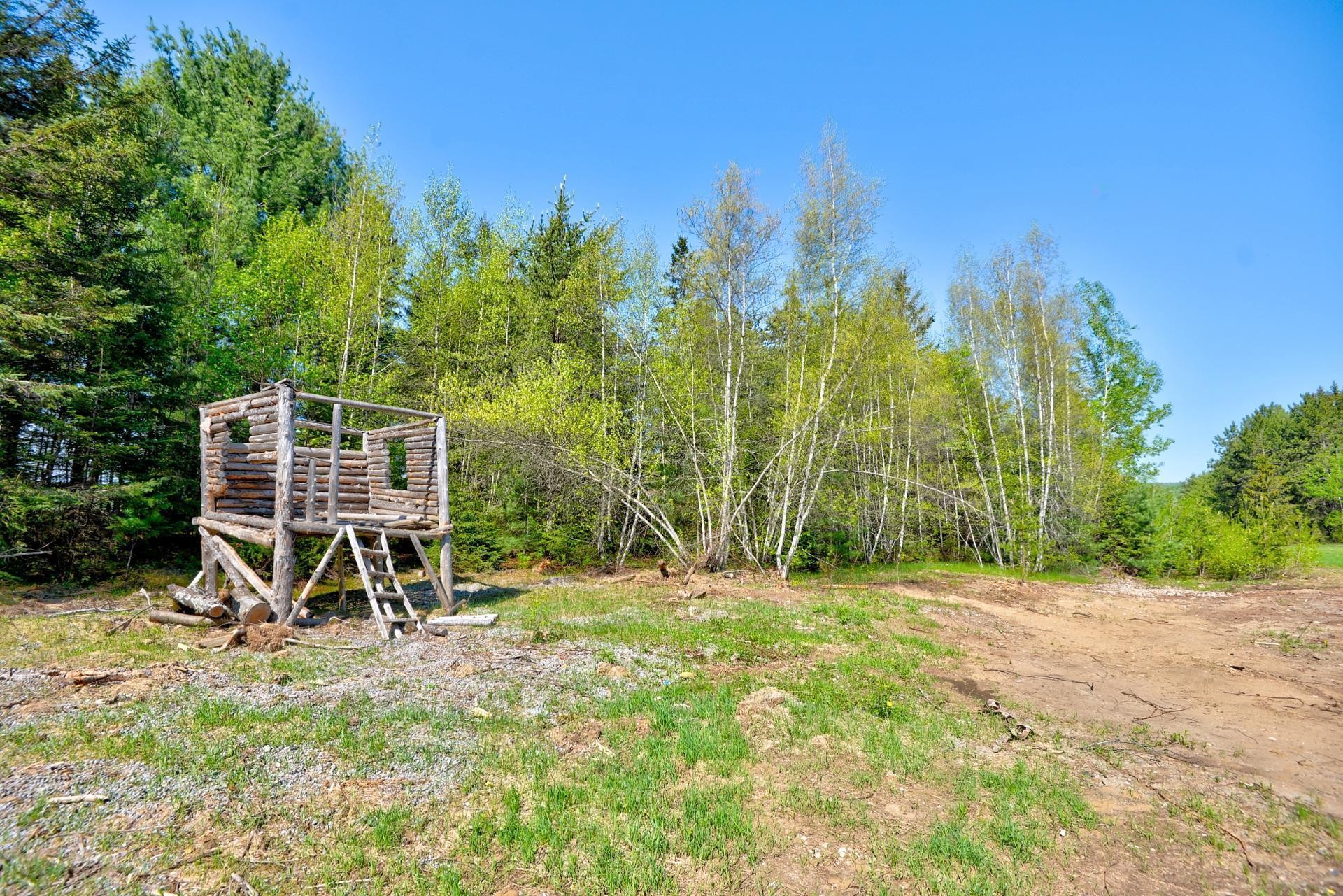 









1030


Route St-Joseph

,
Sainte-Émélie-de-l'Énergie,




QC
J0K2K0

