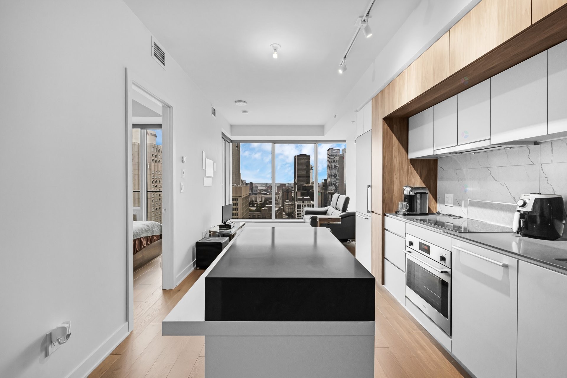 









1188


Rue St-Antoine O.

, 3701,
Montréal (Ville-Marie),




QC
H3C1B4


