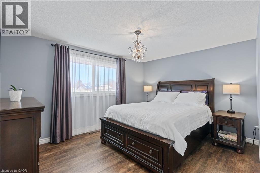 












218 ARRIS Crescent

,
Mitchell,




Ontario
N0K1N0

