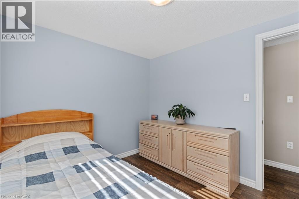 












218 ARRIS Crescent

,
Mitchell,




Ontario
N0K1N0

