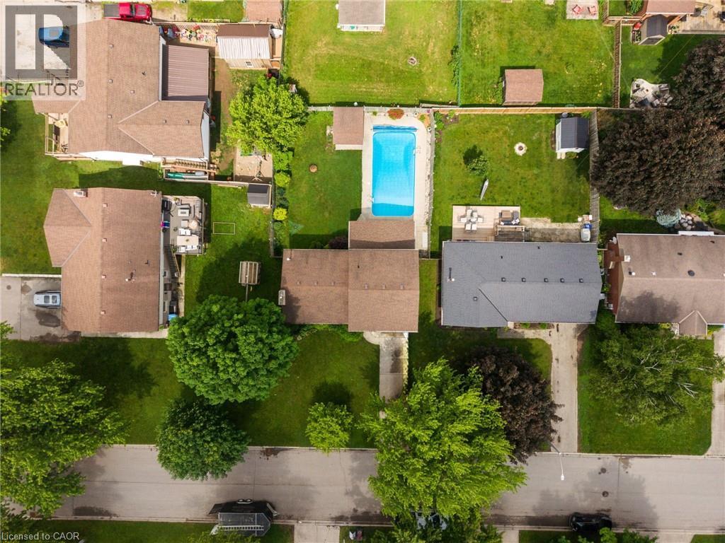 












218 ARRIS Crescent

,
Mitchell,




Ontario
N0K1N0

