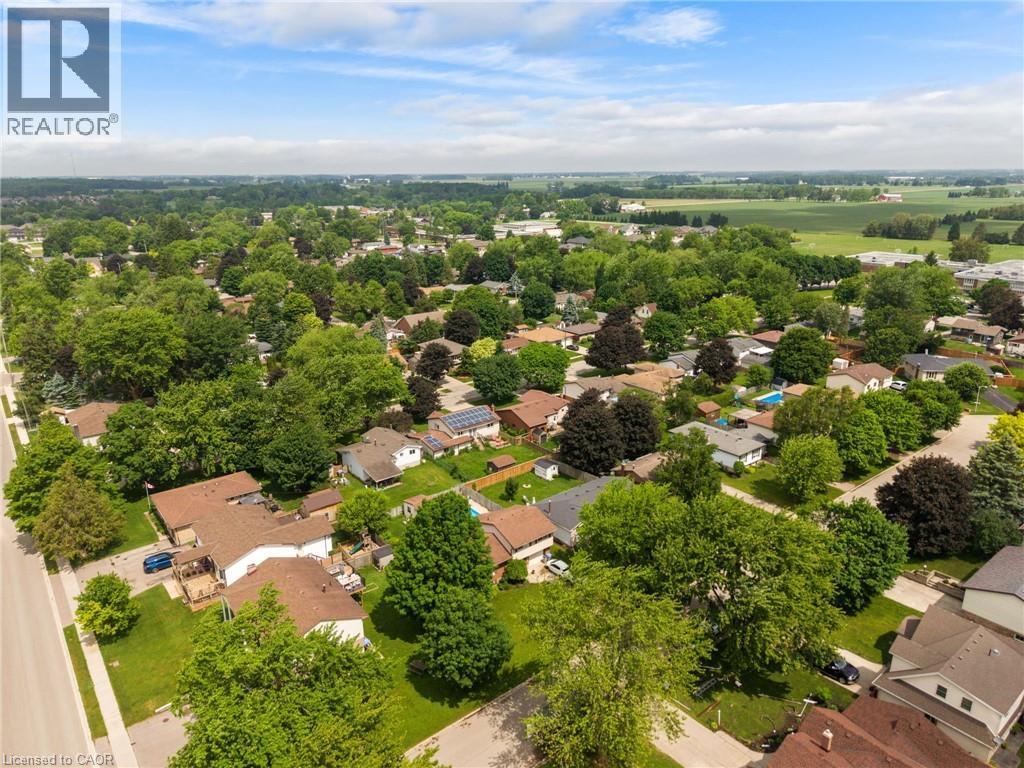 












218 ARRIS Crescent

,
Mitchell,




Ontario
N0K1N0

