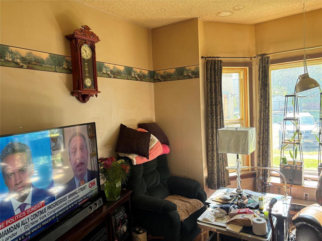 












89 7th Street SE

,
Hamiota,




Manitoba
R0M0T0

