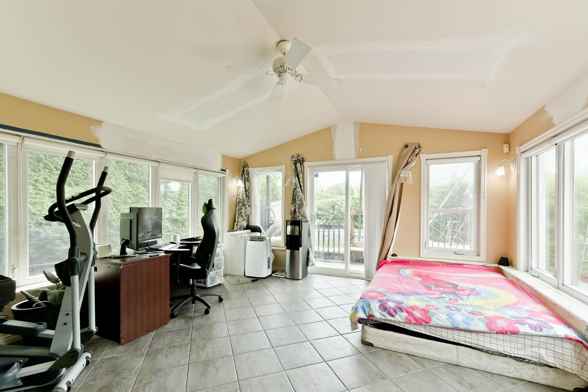 









2862


Rue Boudreau

,
Sherbrooke (Fleurimont),




QC
J1G3M9

