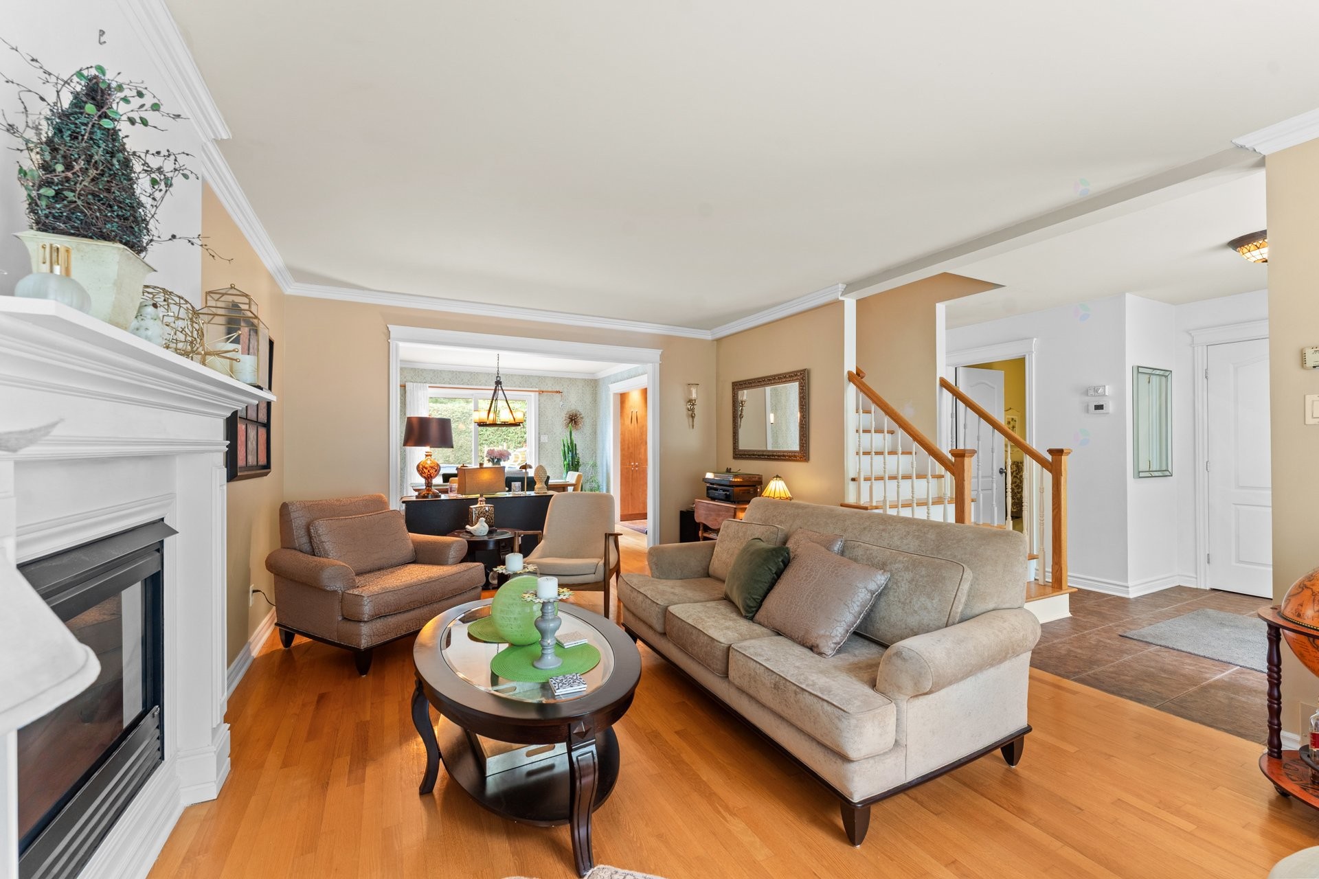 









800


Av. de la Haute-Rive

,
Bois-des-Filion,




QC
J6Z4T8

