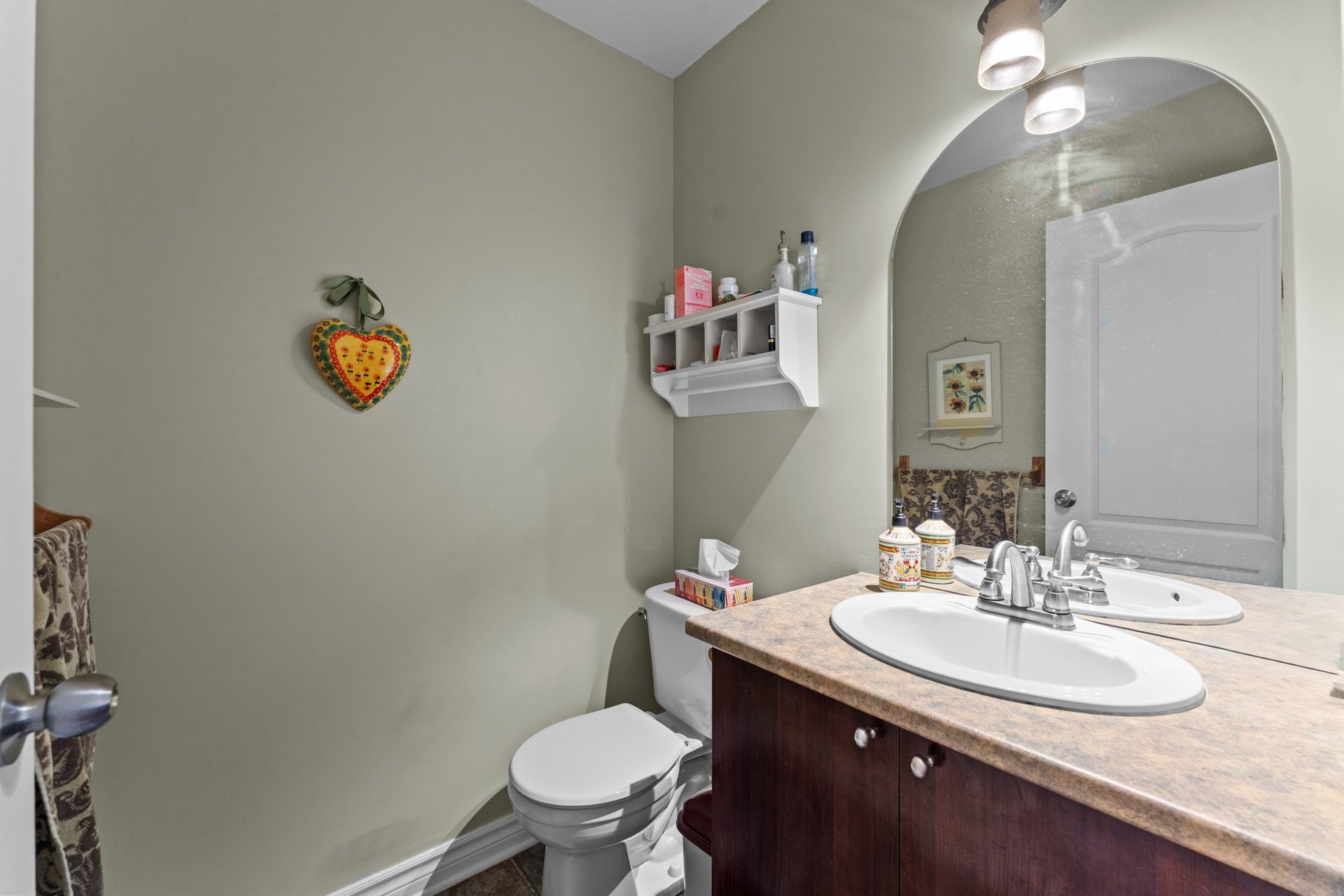 









800


Av. de la Haute-Rive

,
Bois-des-Filion,




QC
J6Z4T8

