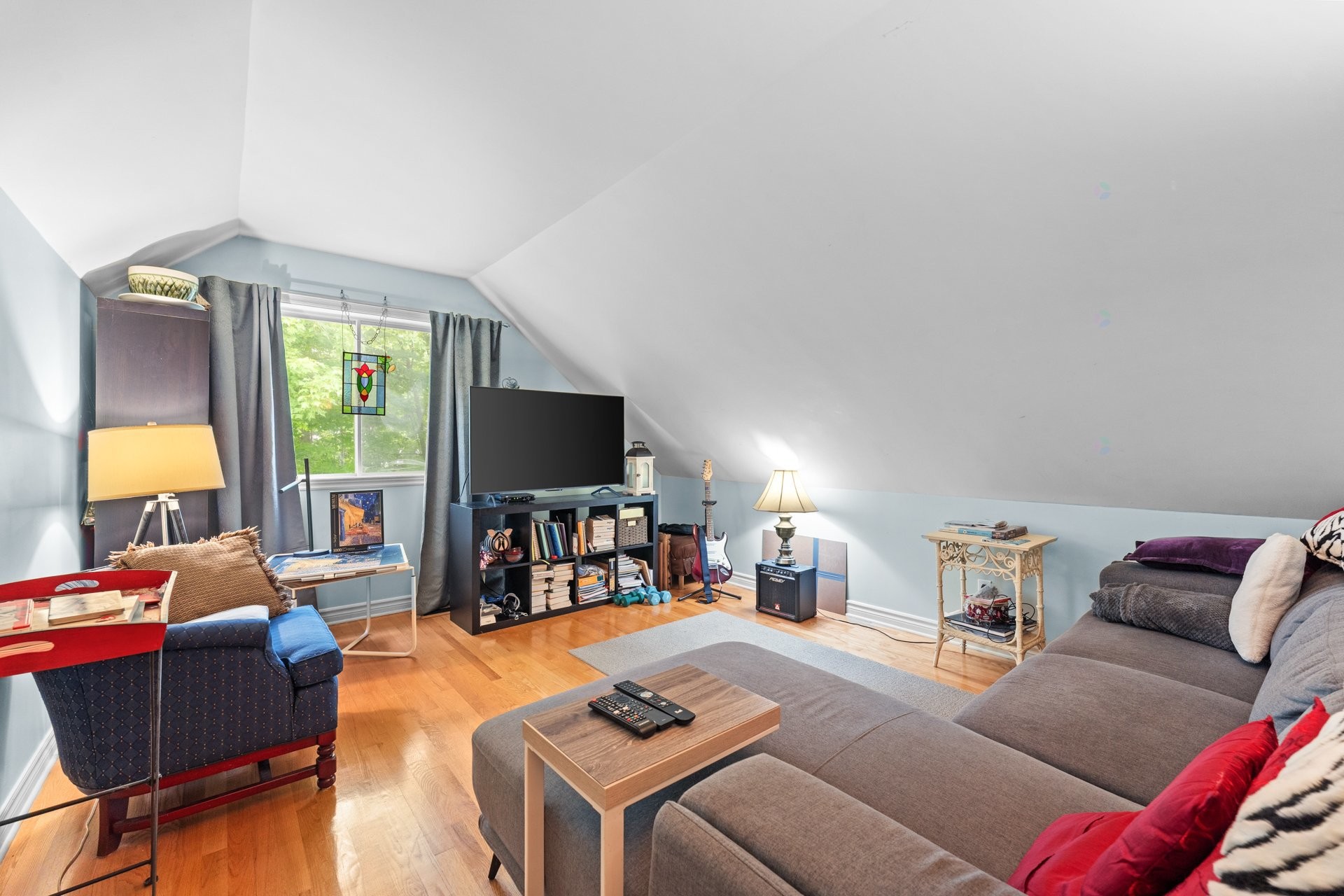 









800


Av. de la Haute-Rive

,
Bois-des-Filion,




QC
J6Z4T8

