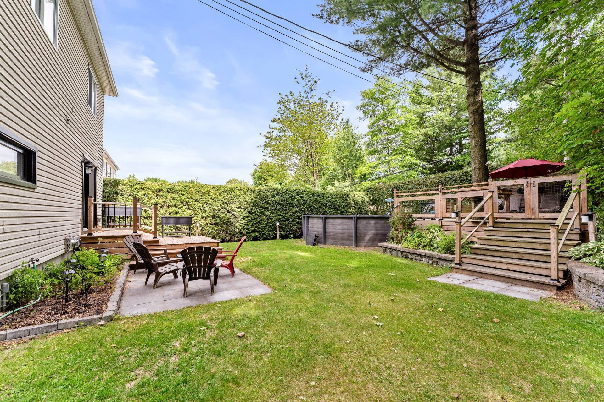 









800


Av. de la Haute-Rive

,
Bois-des-Filion,




QC
J6Z4T8

