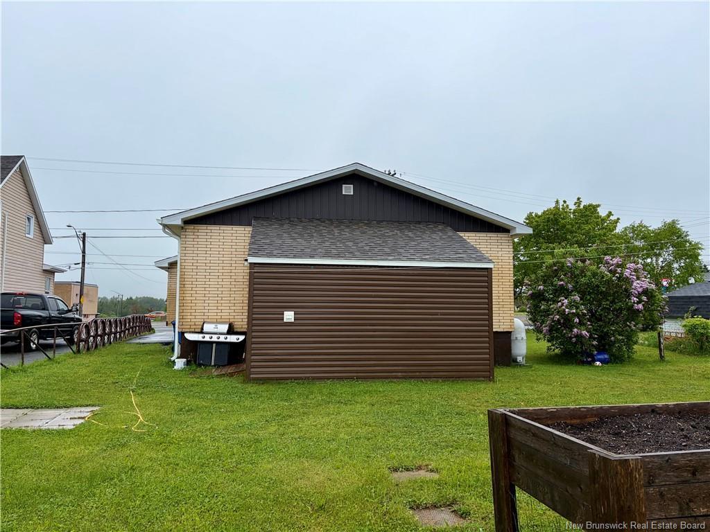 









1


de l'Eglise

,
Eel River Crossing,




NB
E8E 1P5

