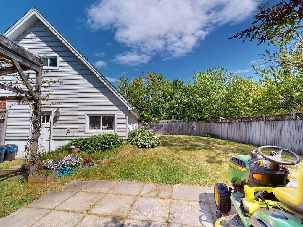 












2554 Highway 7 Highway

,
East Preston,




NS
B2Z 1G6


