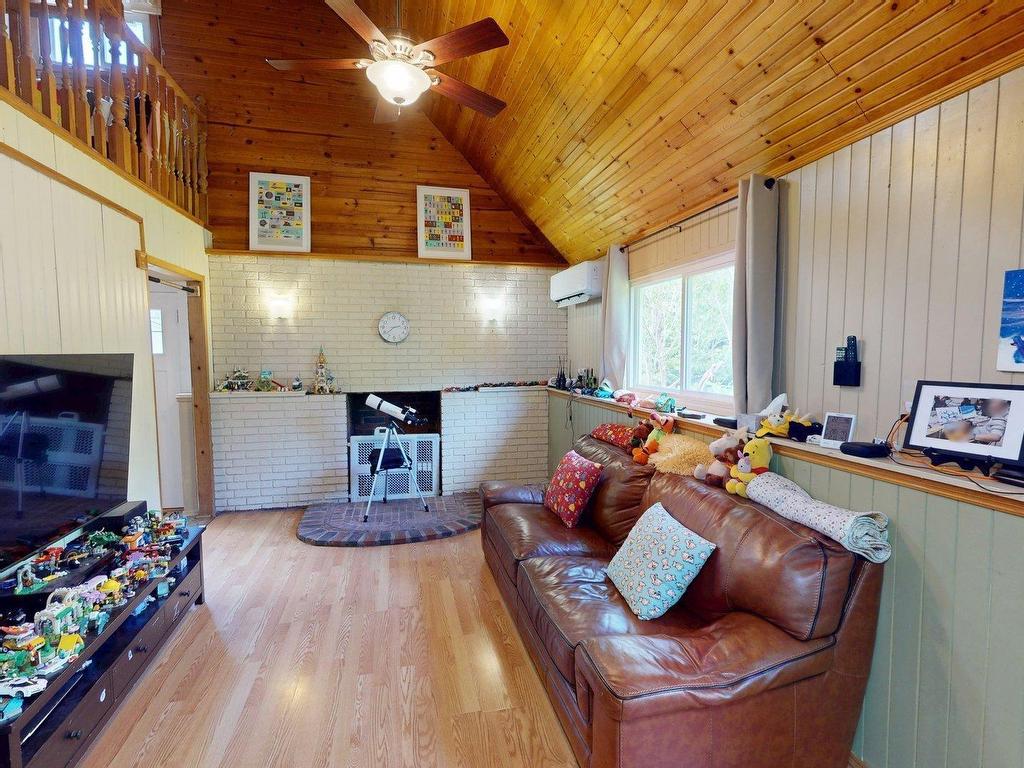 












2554 Highway 7 Highway

,
East Preston,




NS
B2Z 1G6

