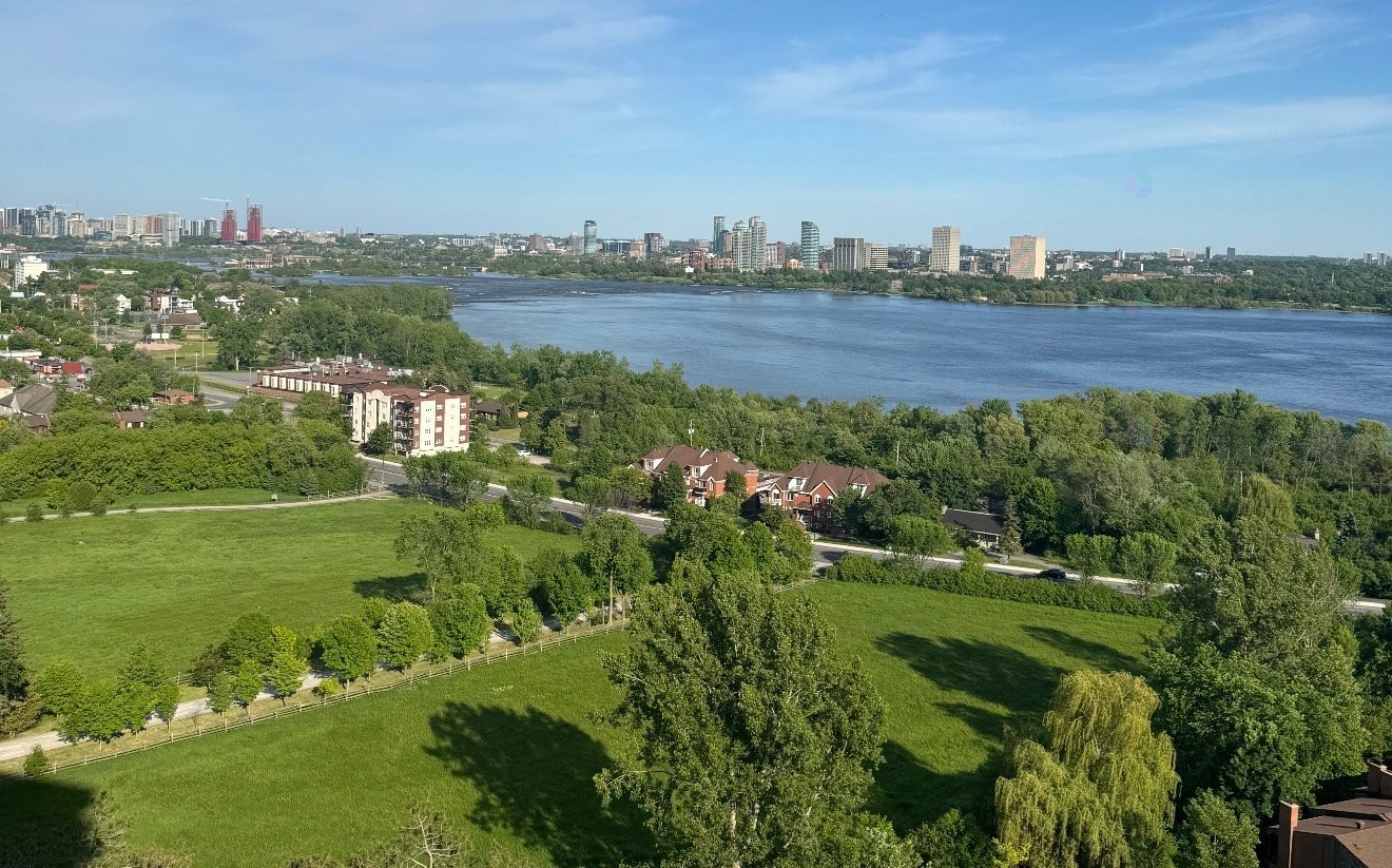 









110


Rue du Château

, 1901,
Gatineau (Hull),




QC
J9A1T4

