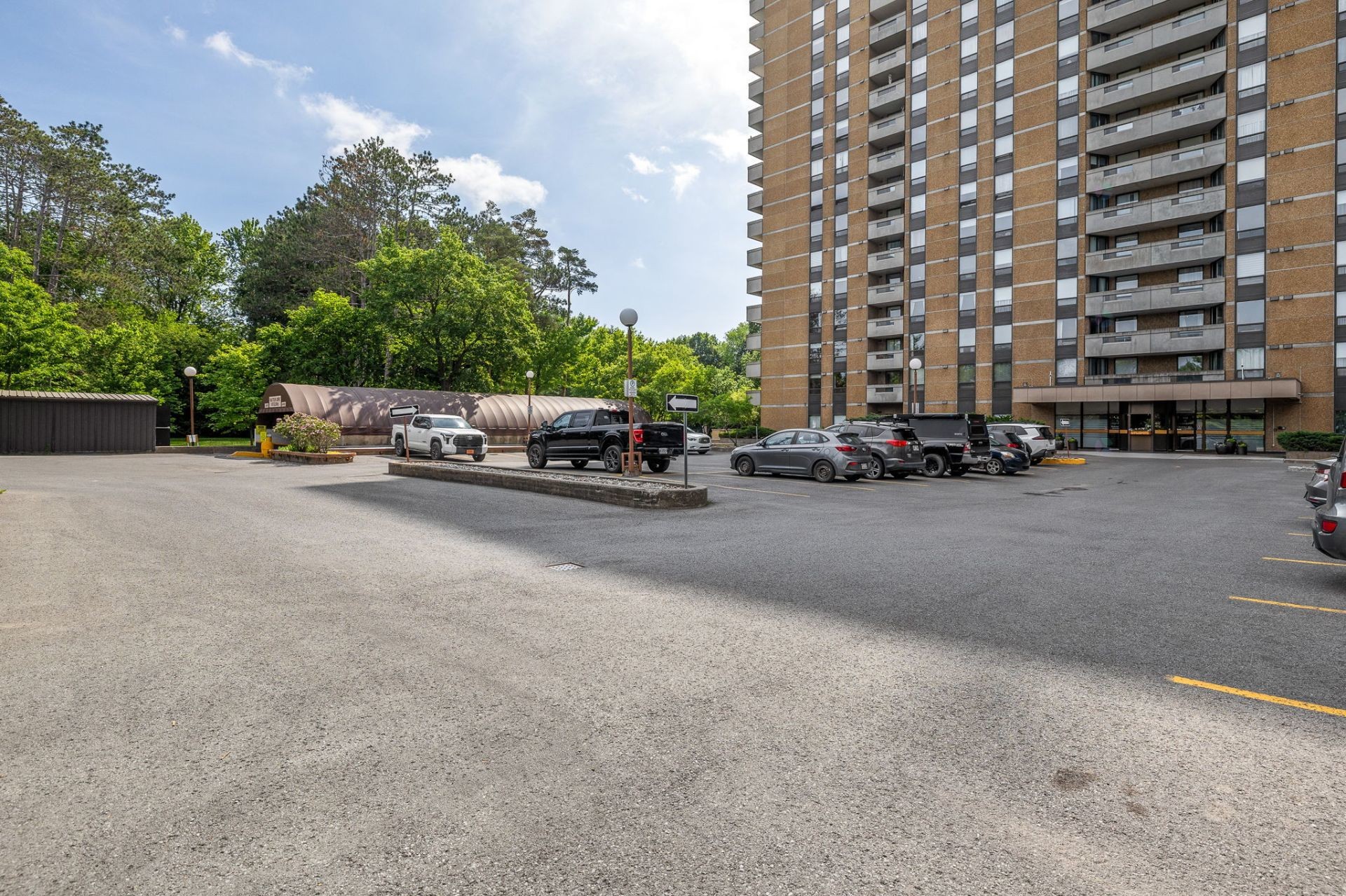 









110


Rue du Château

, 1901,
Gatineau (Hull),




QC
J9A1T4

