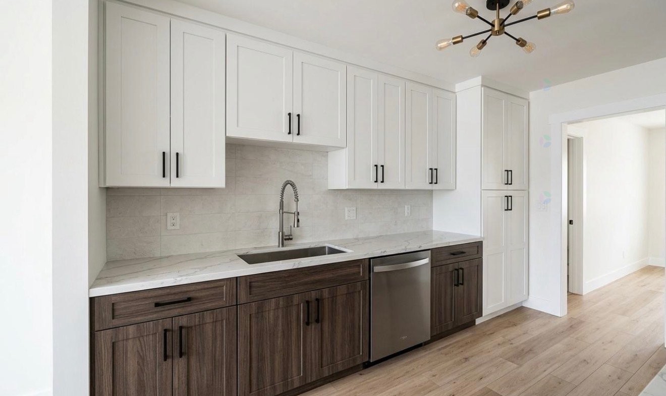 









110


Rue du Château

, 1901,
Gatineau (Hull),




QC
J9A1T4

