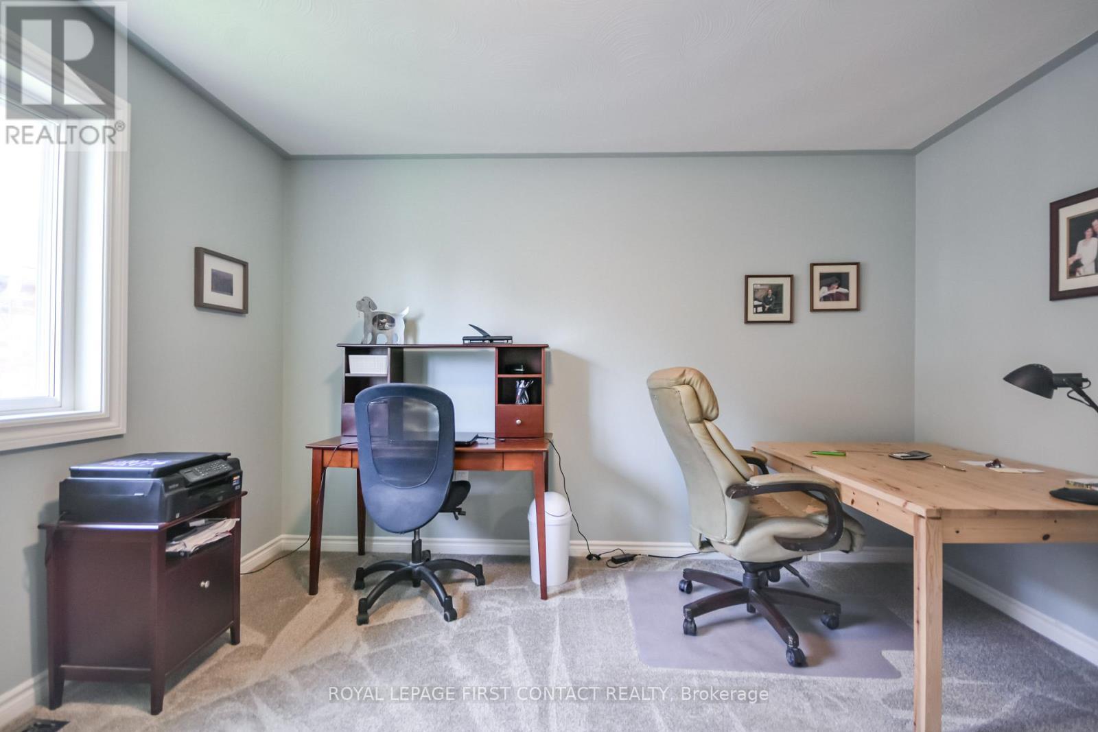 












6 NICKLAUS DRIVE

,
Barrie,




Ontario
L4M6W6

