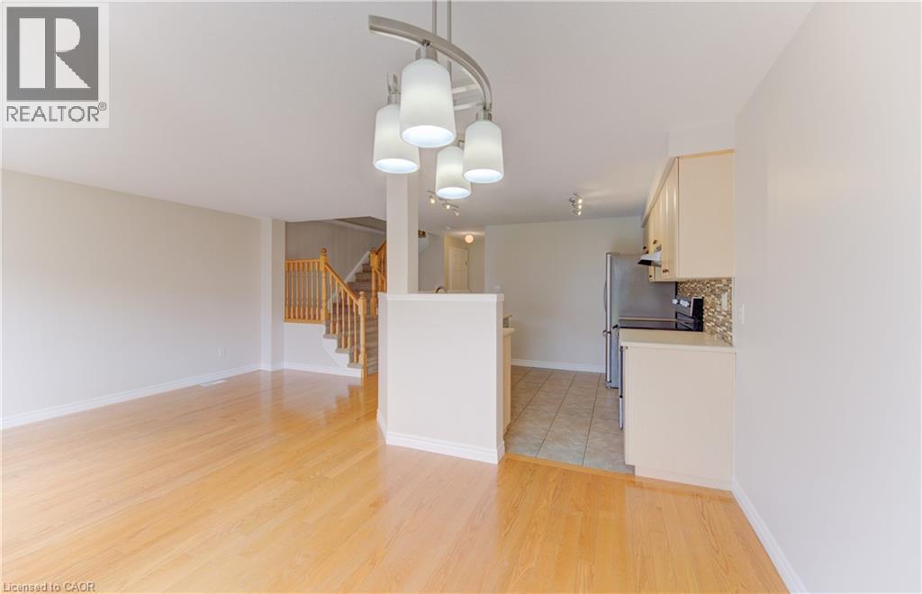 












15 COTTON GRASS Street

,
Kitchener,




Ontario
N2E3T7

