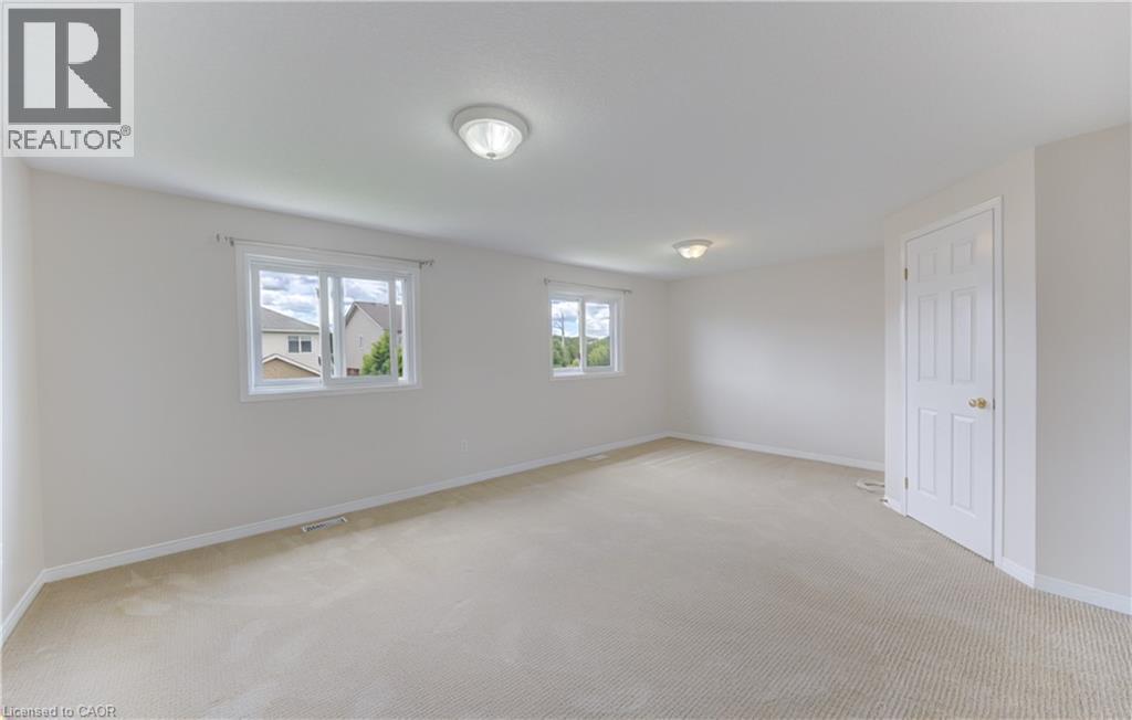 












15 COTTON GRASS Street

,
Kitchener,




Ontario
N2E3T7

