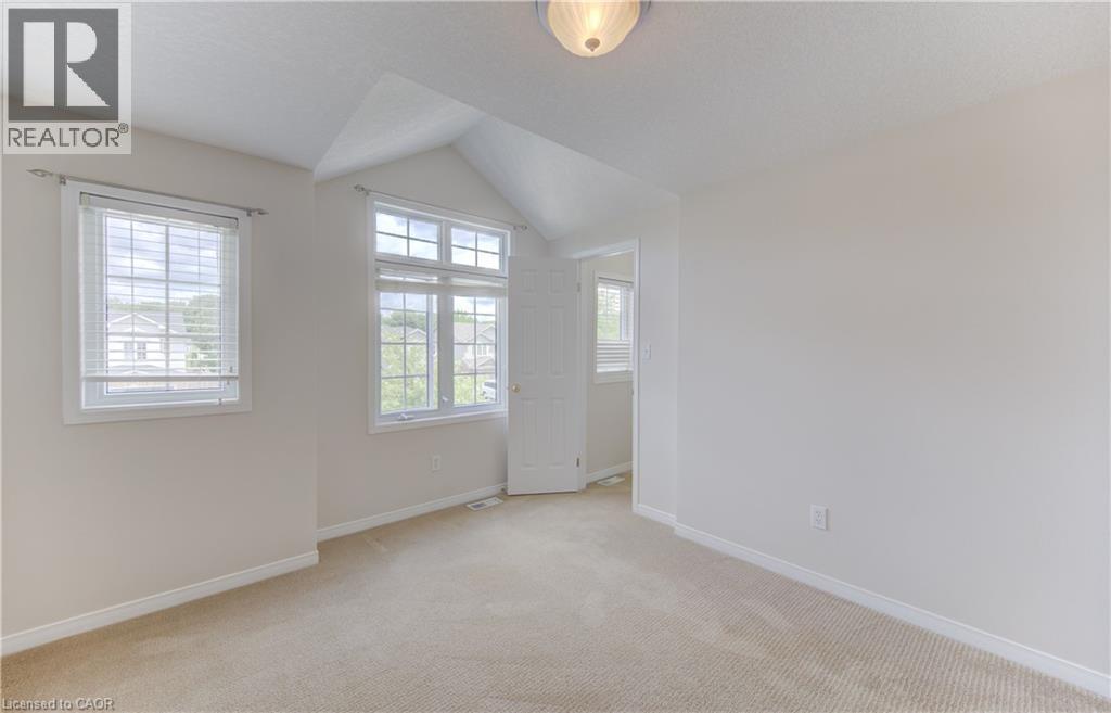 












15 COTTON GRASS Street

,
Kitchener,




Ontario
N2E3T7

