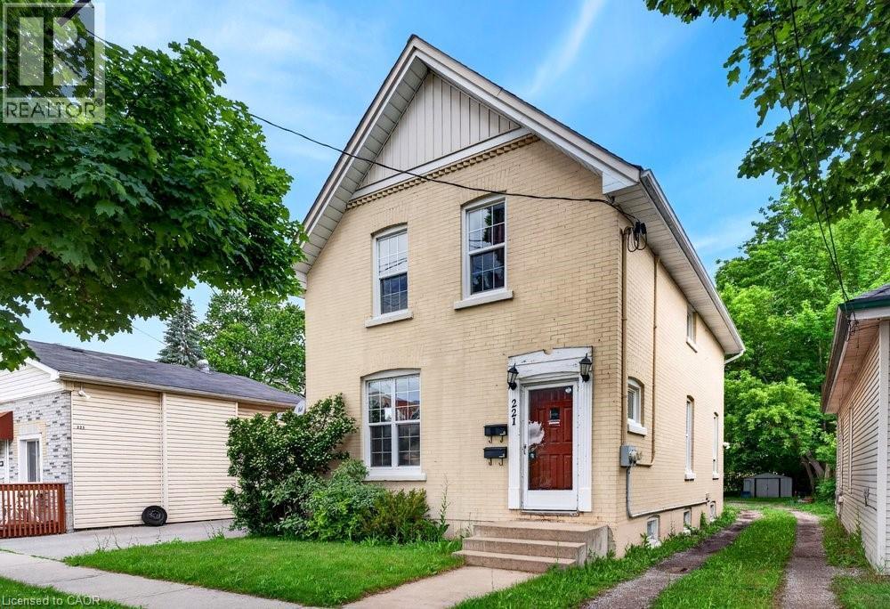 












221 GRAND RIVER Avenue

,
Brantford,




Ontario
N3T4Y3

