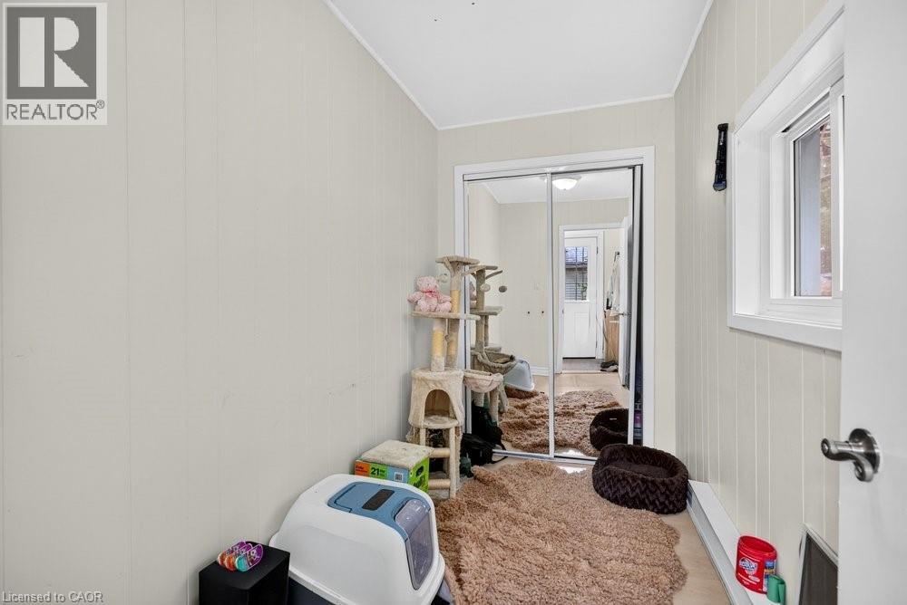 












221 GRAND RIVER Avenue

,
Brantford,




Ontario
N3T4Y3


