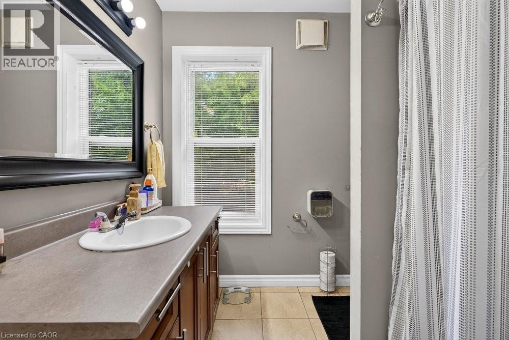 












221 GRAND RIVER Avenue

,
Brantford,




Ontario
N3T4Y3


