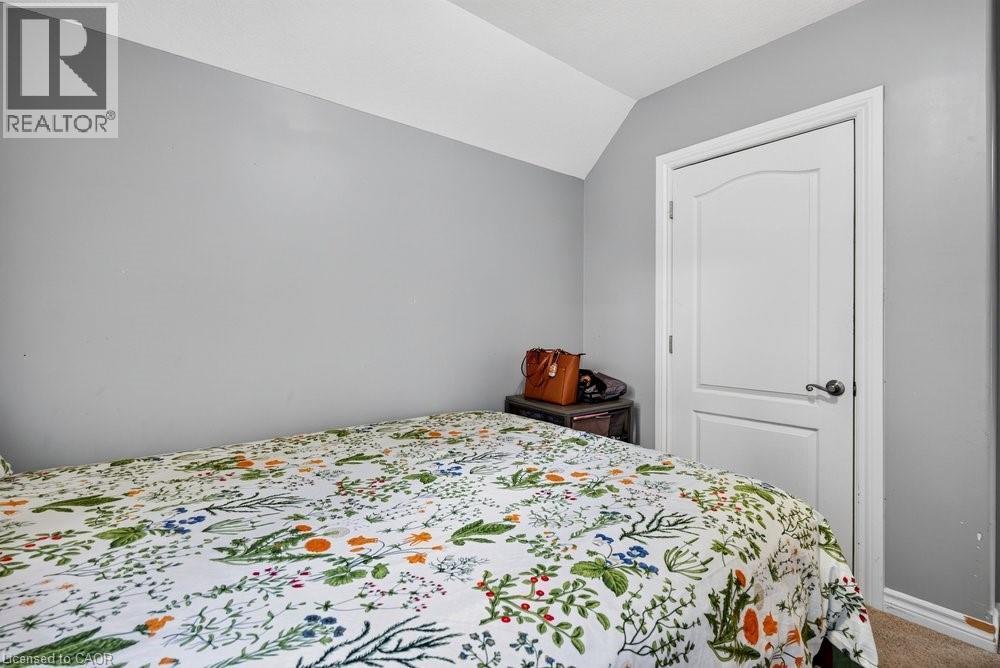 












221 GRAND RIVER Avenue

,
Brantford,




Ontario
N3T4Y3

