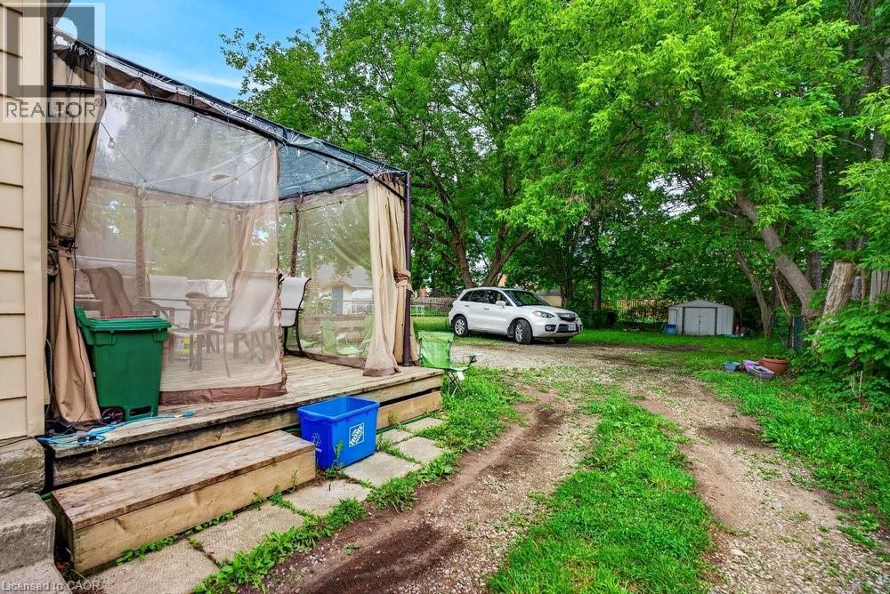 












221 GRAND RIVER Avenue

,
Brantford,




Ontario
N3T4Y3

