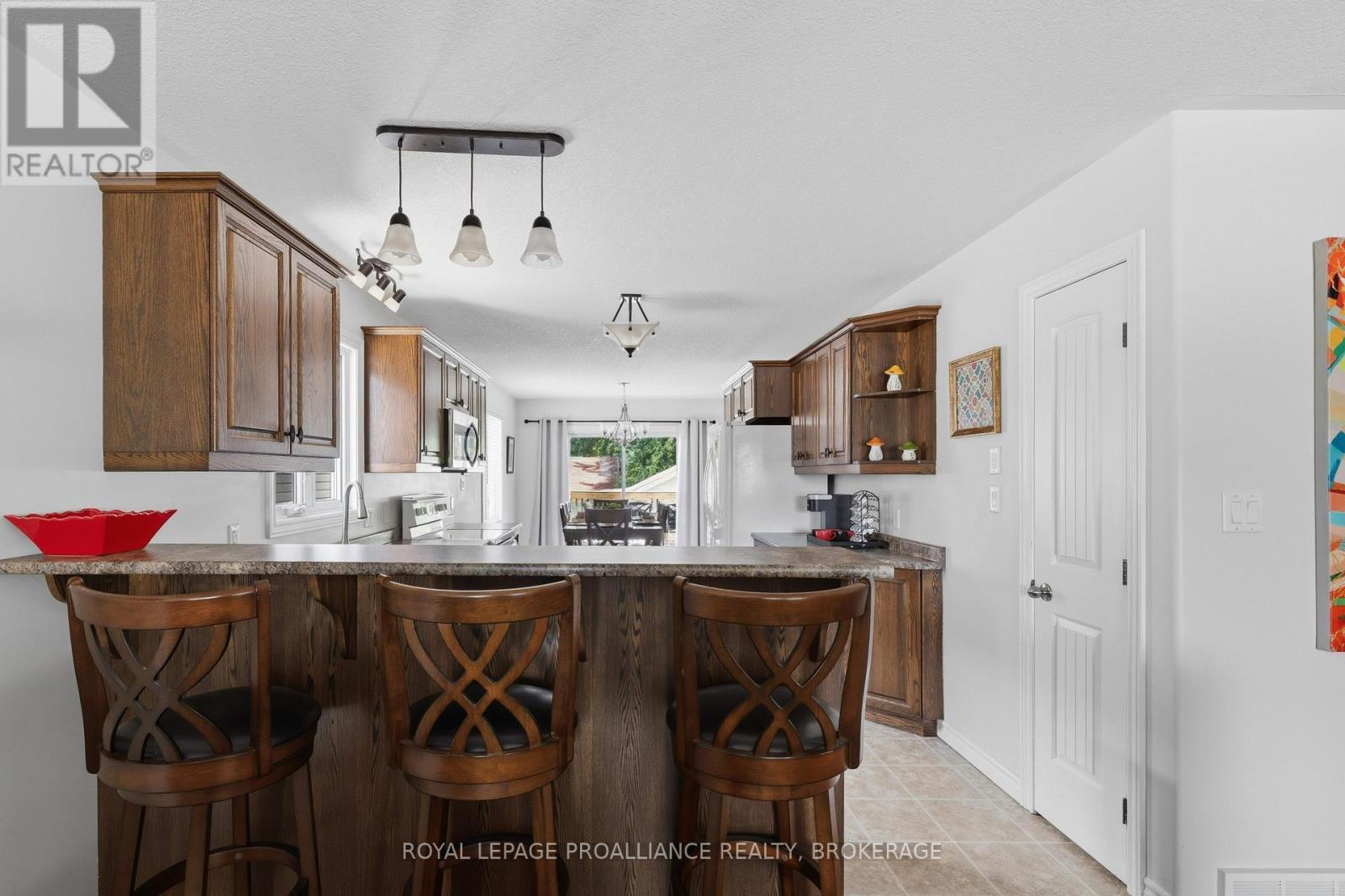 












1094 CROSSFIELD AVENUE

,
Kingston (City Northwest),




Ontario
K7P0G7

