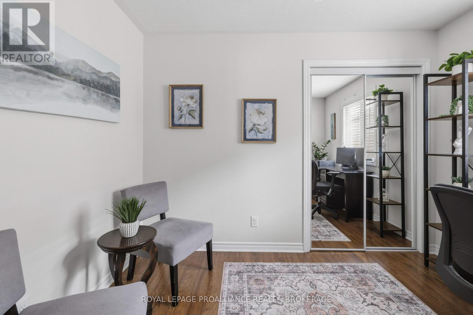 












1094 CROSSFIELD AVENUE

,
Kingston (City Northwest),




Ontario
K7P0G7

