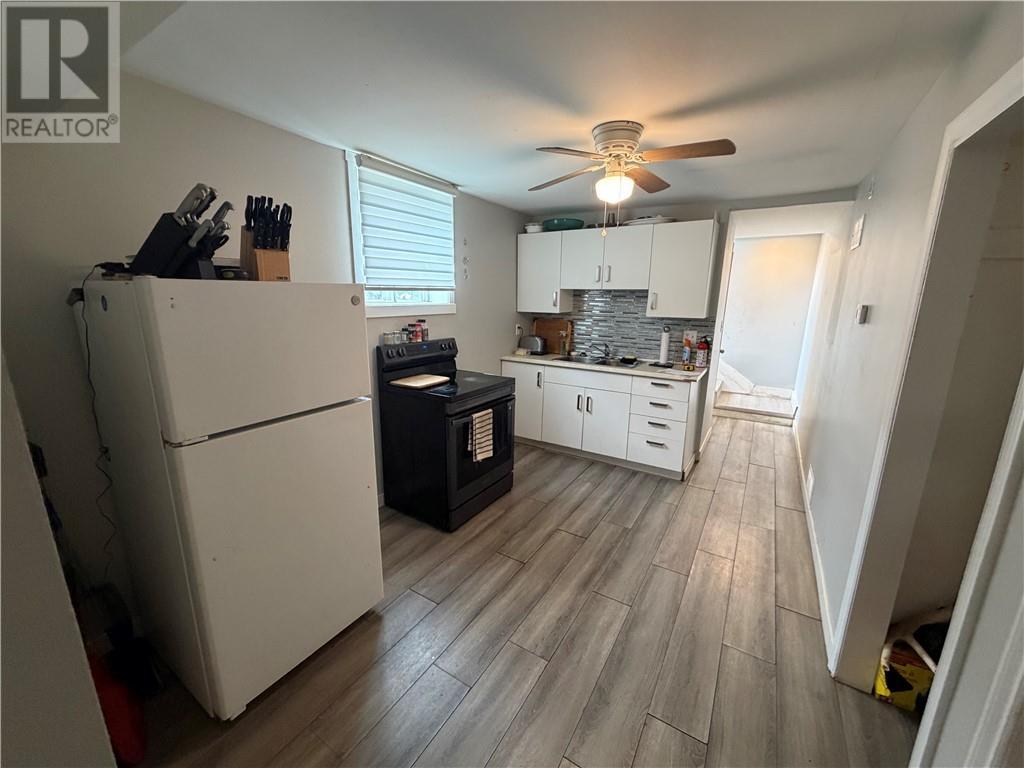 












3550 Errington Avenue

,
Chelmsford,




Ontario
P0M1L0

