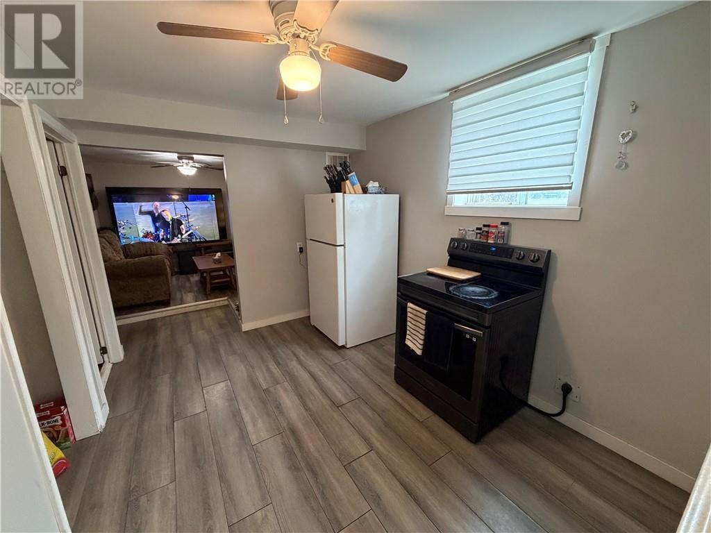 












3550 Errington Avenue

,
Chelmsford,




Ontario
P0M1L0

