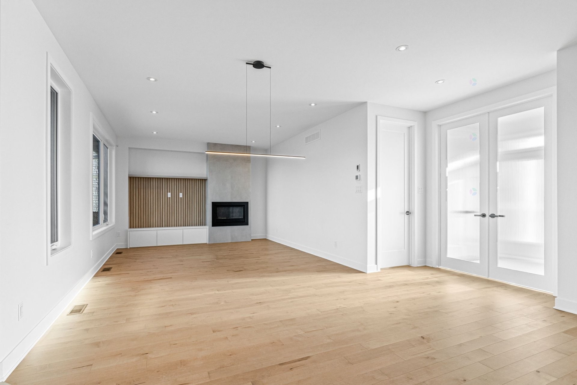 









1145


Rue Jean-Vallerand

,
Boucherville,




QC
J4B0H5

