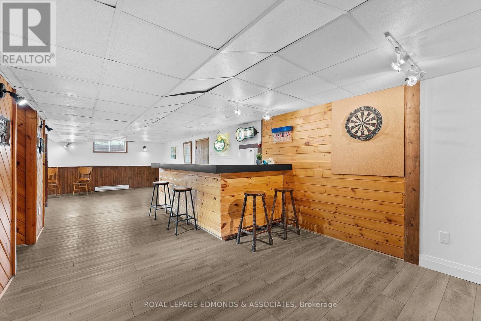 












13 LACROIX BAY ROAD

,
Whitewater Region,




Ontario
K0J2L0

