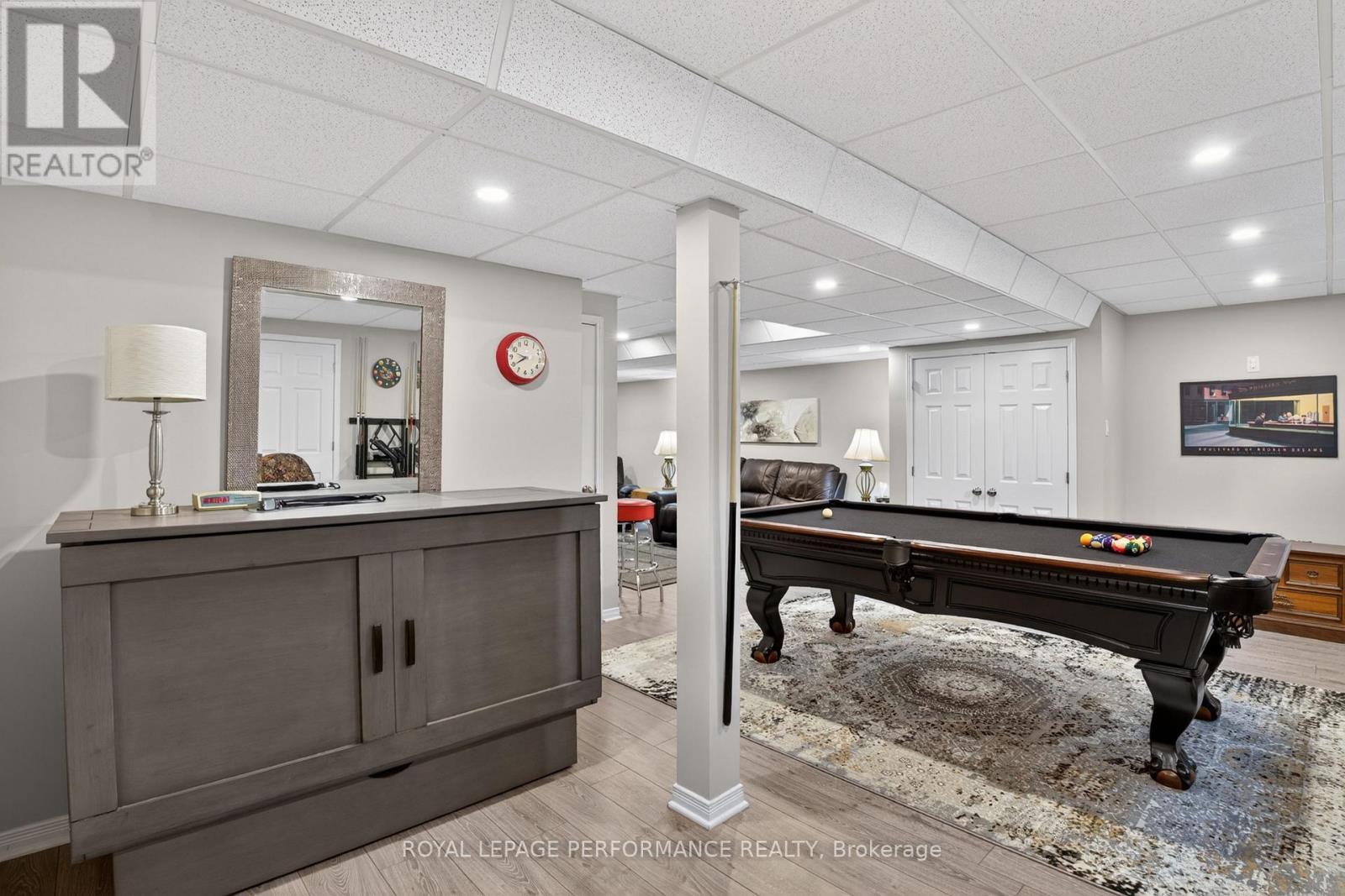 












112 JADE STREET

,
Clarence-Rockland,




Ontario
K4K0C8

