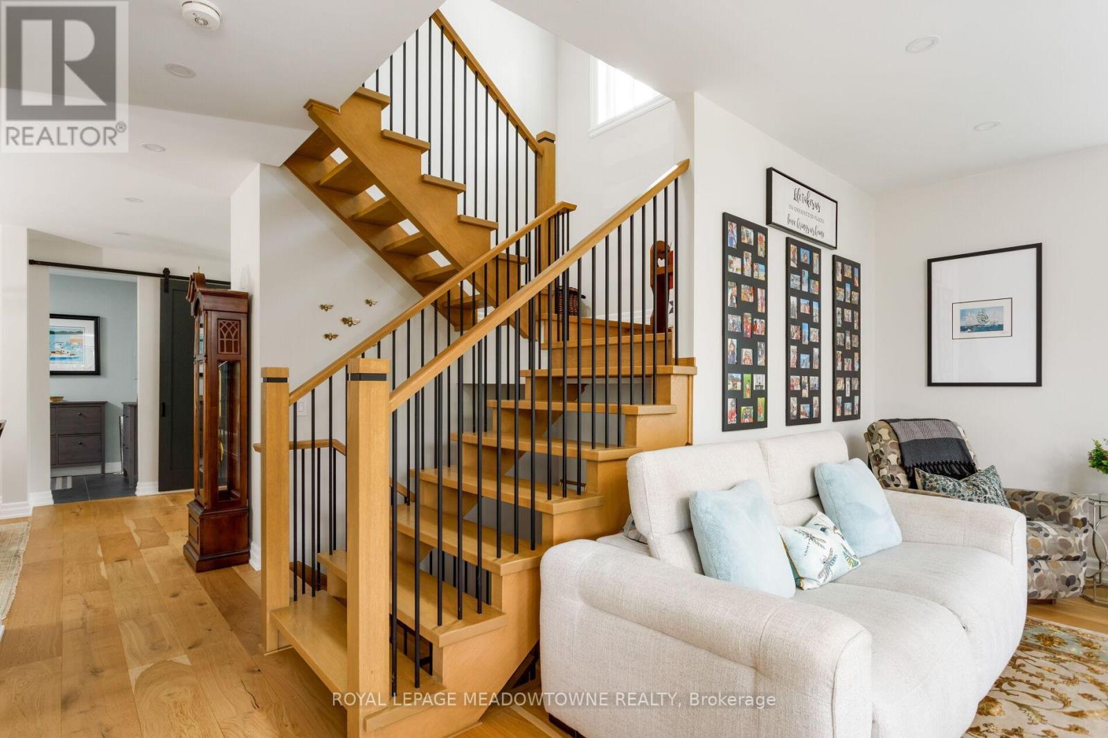 












396 BROADWAY AVENUE

,
Milton,




Ontario
L9T1T7

