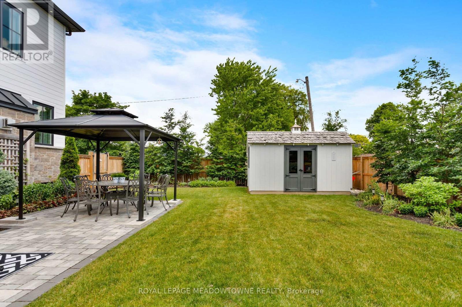 












396 BROADWAY AVENUE

,
Milton,




Ontario
L9T1T7

