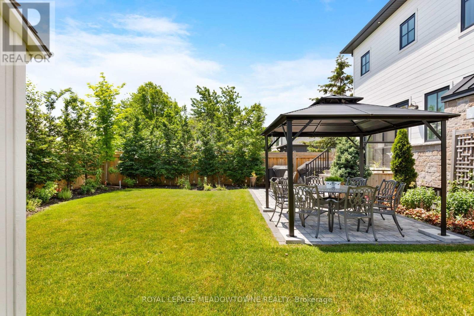 












396 BROADWAY AVENUE

,
Milton,




Ontario
L9T1T7

