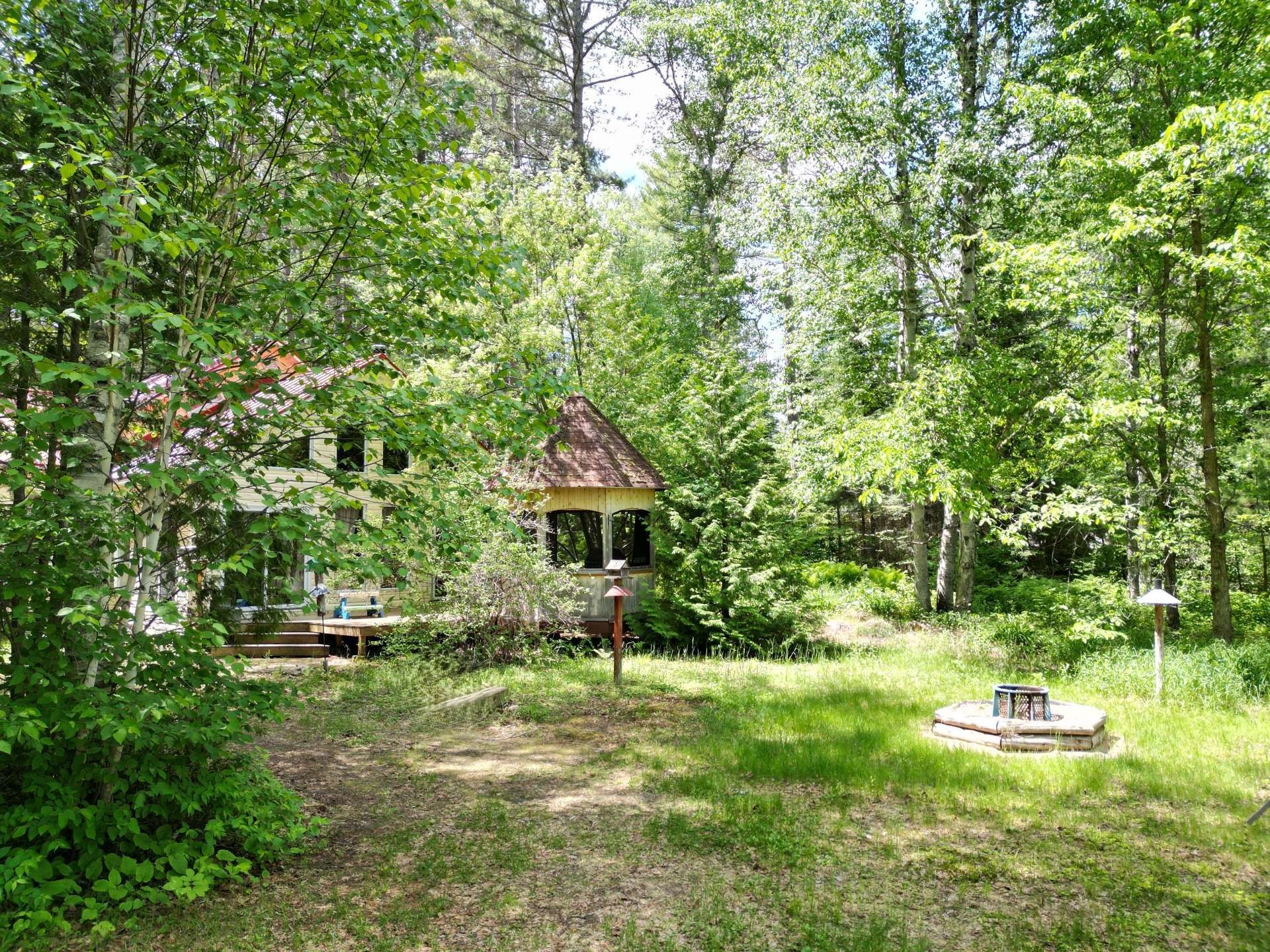 









997


Ch. Baie-Mcadam

,
Laniel,




QC
J0Z2K0


