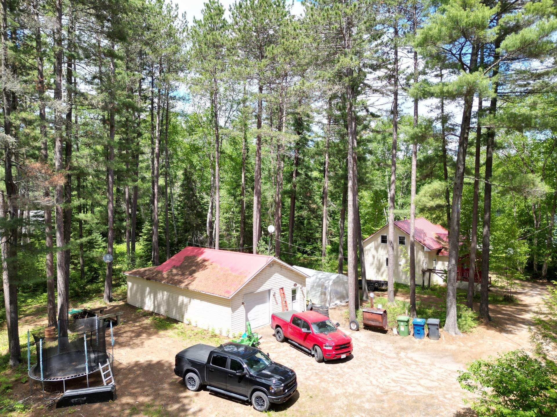









997


Ch. Baie-Mcadam

,
Laniel,




QC
J0Z2K0


