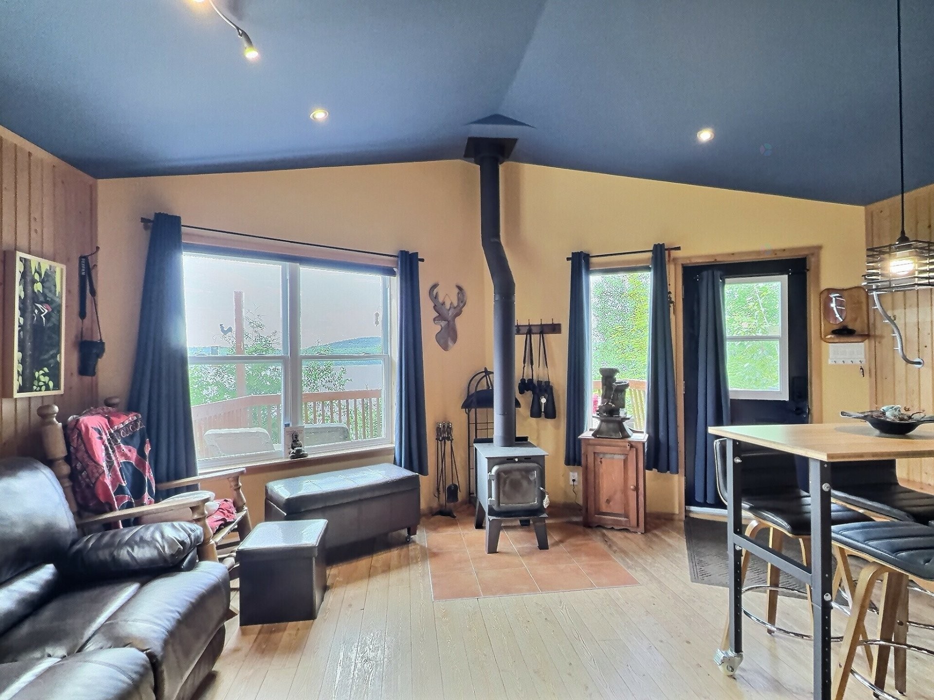 









211


Rue Dona

,
Duhamel-Ouest,




QC
J9V0A1

