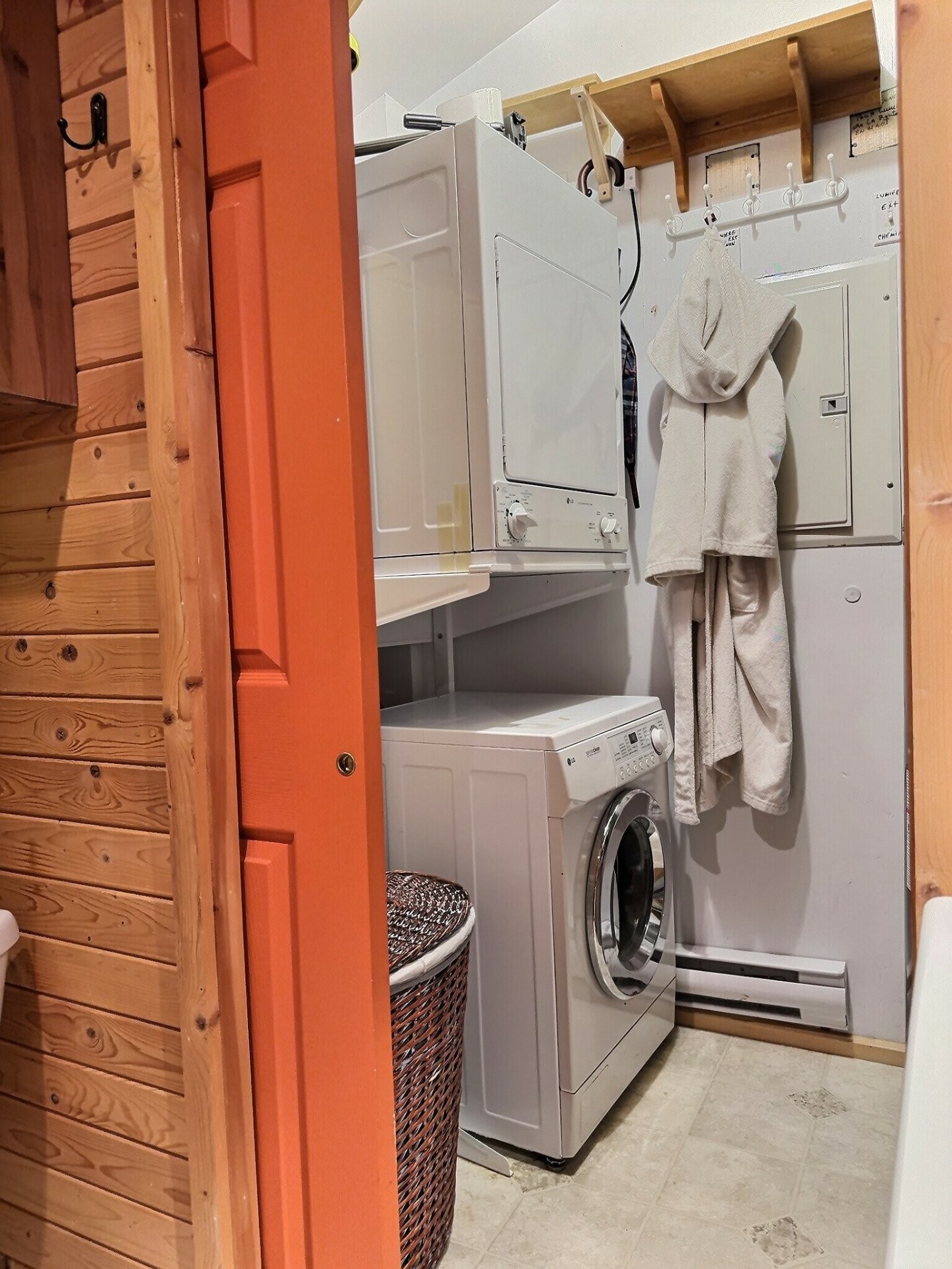 









211


Rue Dona

,
Duhamel-Ouest,




QC
J9V0A1

