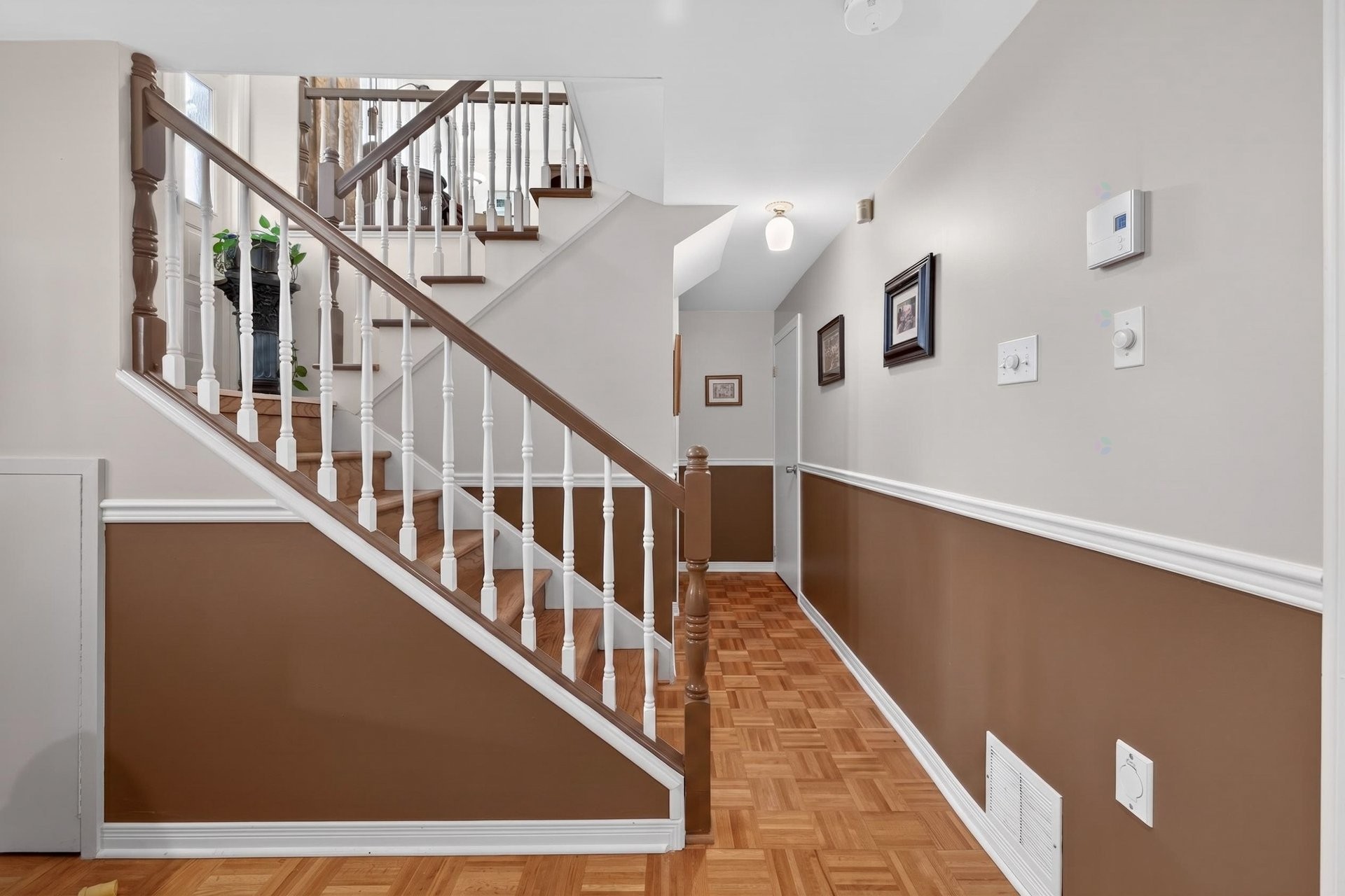 









161


Rue De Mésy

,
Boucherville,




QC
J4B4E4

