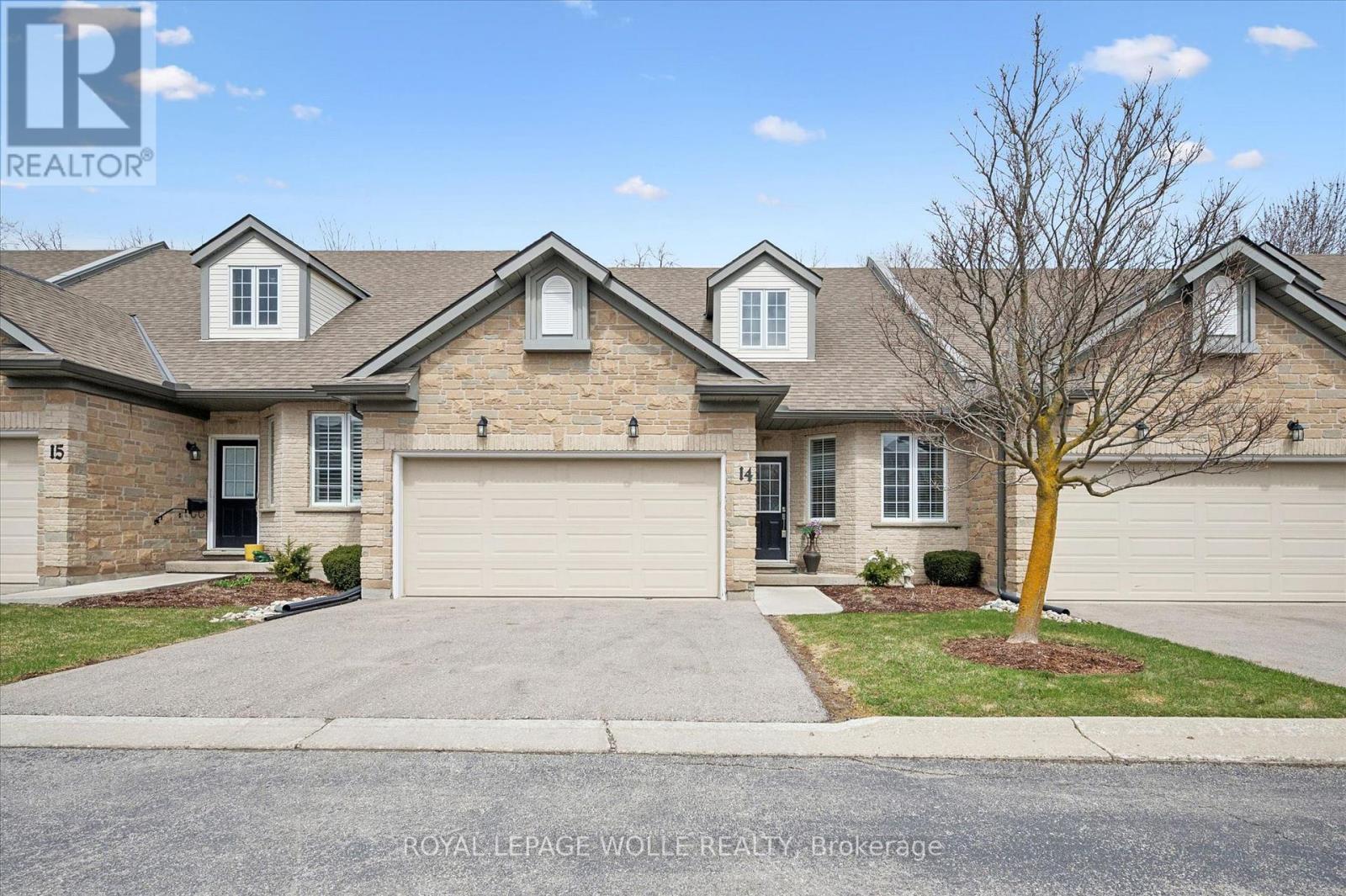 












14 - 180 OLD ABBEY ROAD

,
Waterloo,




Ontario
N2K4B2

