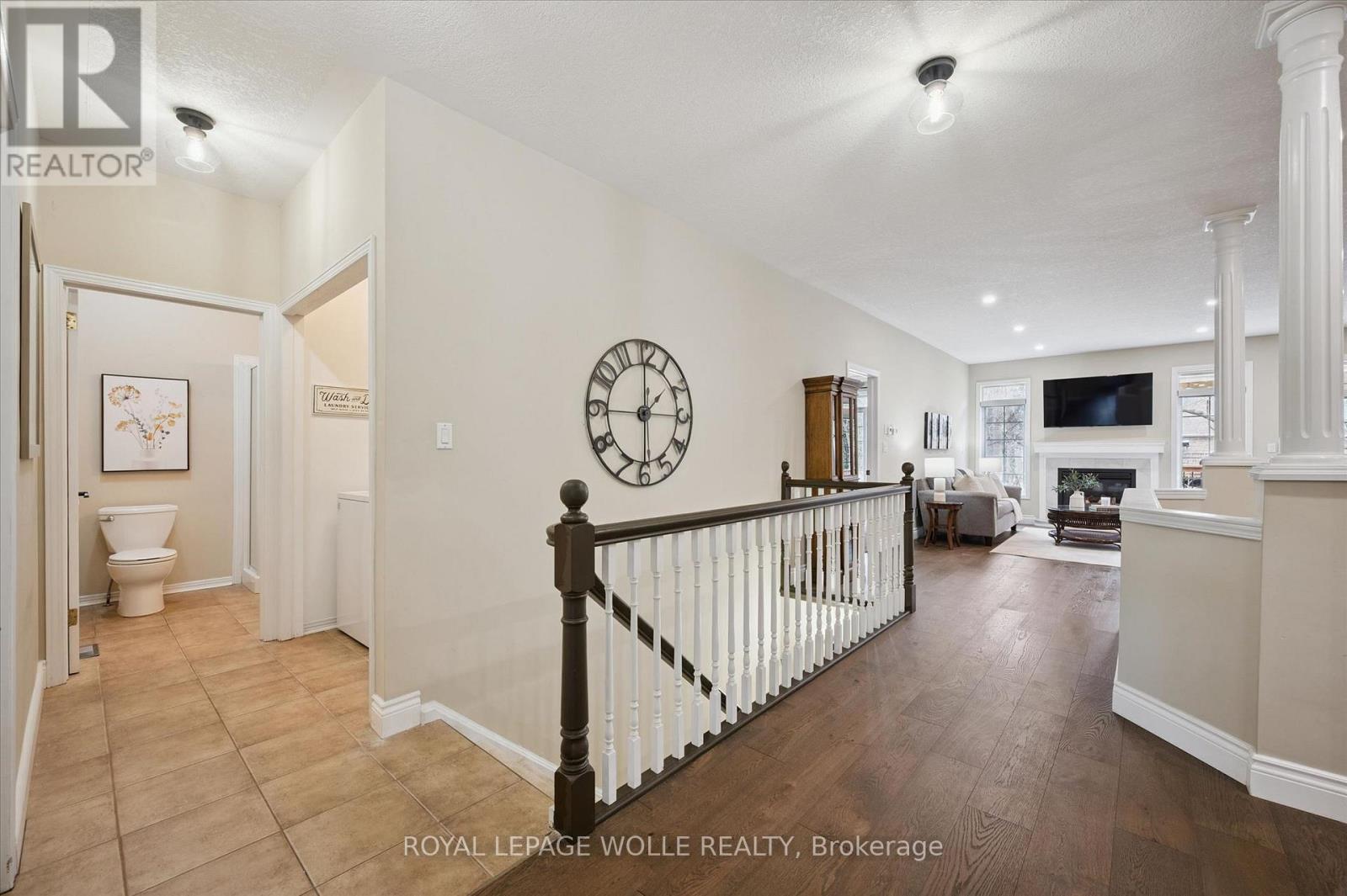 












14 - 180 OLD ABBEY ROAD

,
Waterloo,




Ontario
N2K4B2

