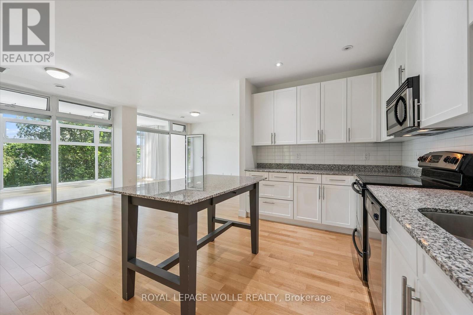 












304 - 188 KING STREET S

,
Waterloo,




Ontario
N2J0C6

