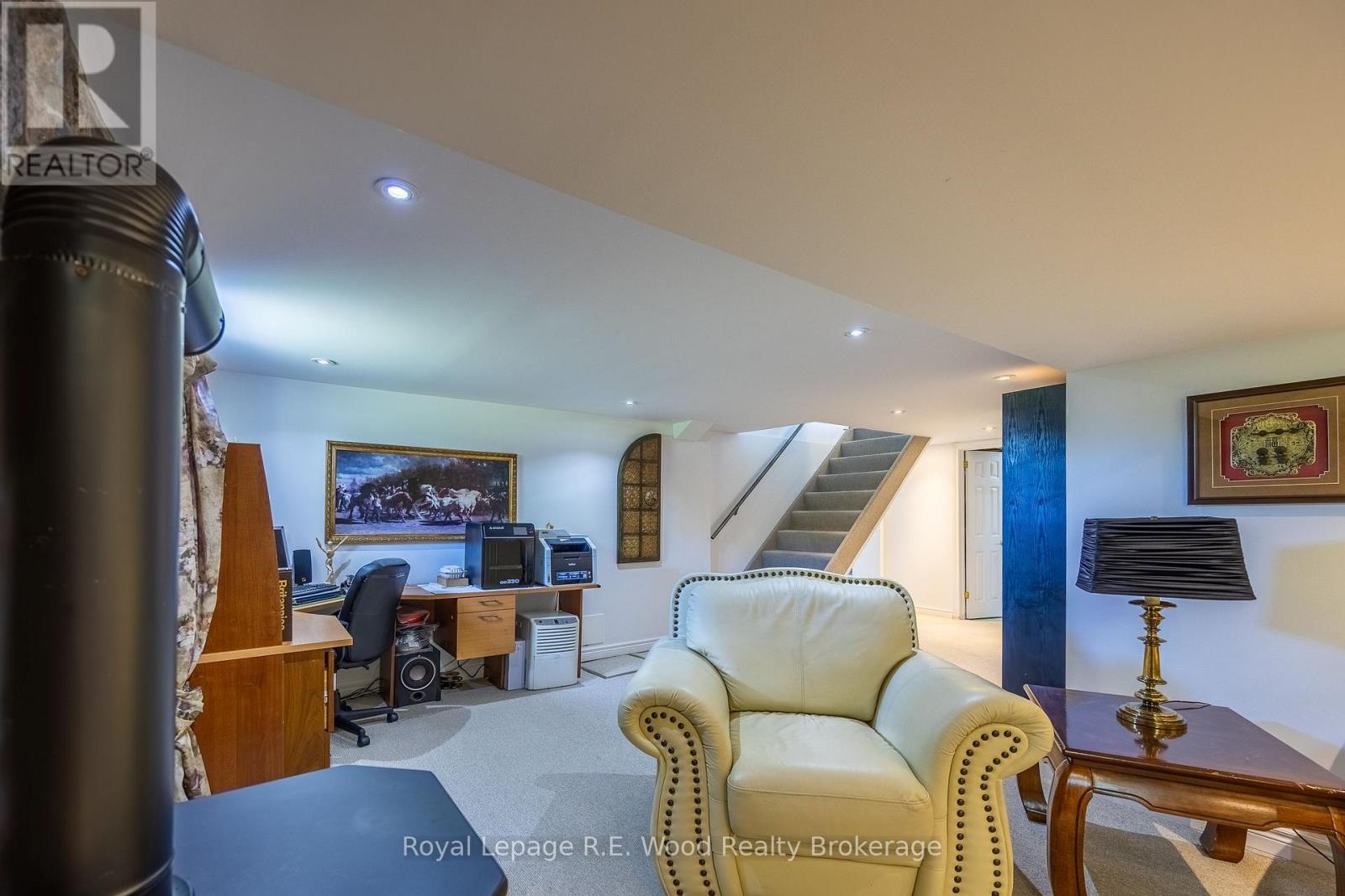 












82 GILBERT ROAD

,
Norfolk,




Ontario
N3Y4K2

