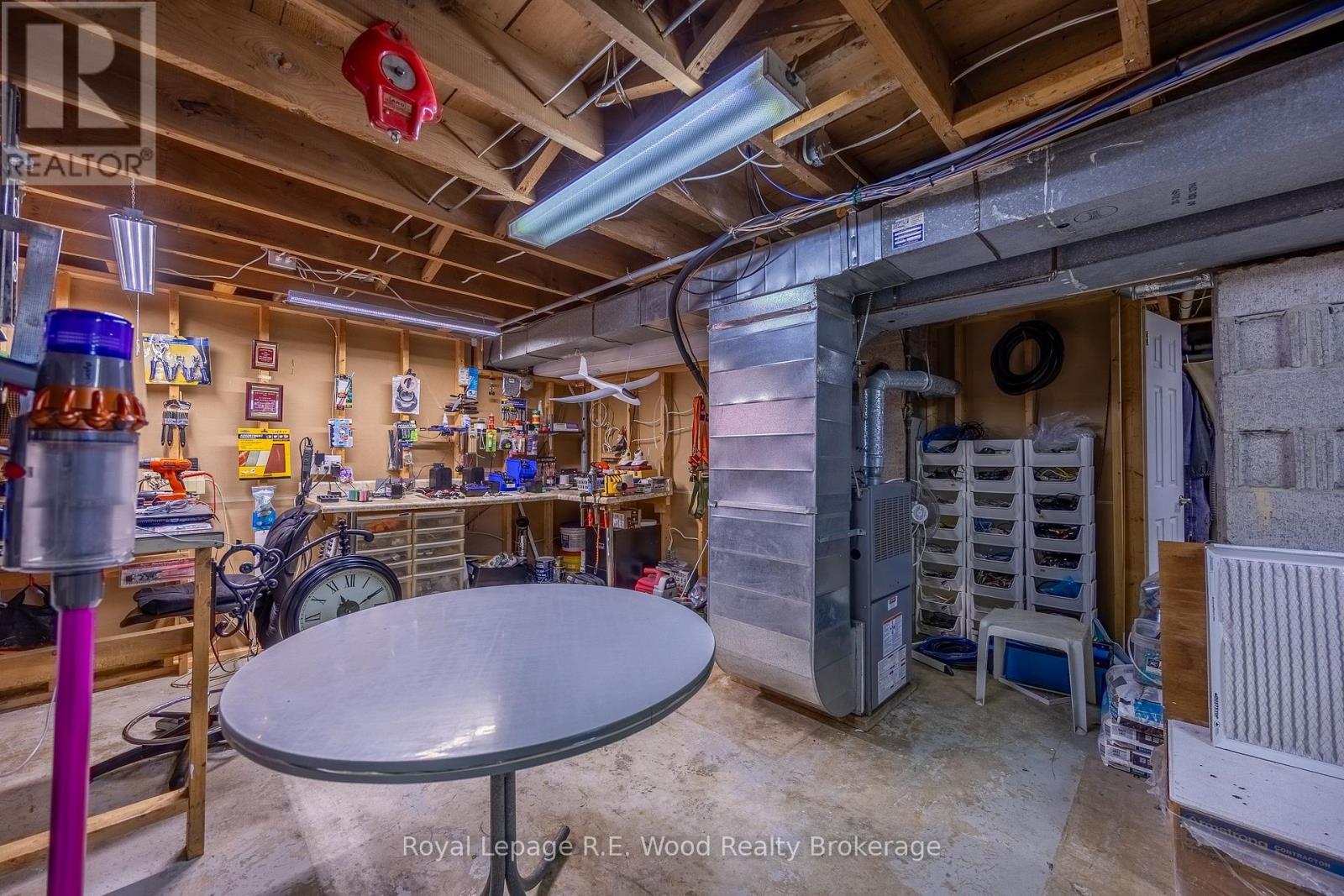 












82 GILBERT ROAD

,
Norfolk,




Ontario
N3Y4K2

